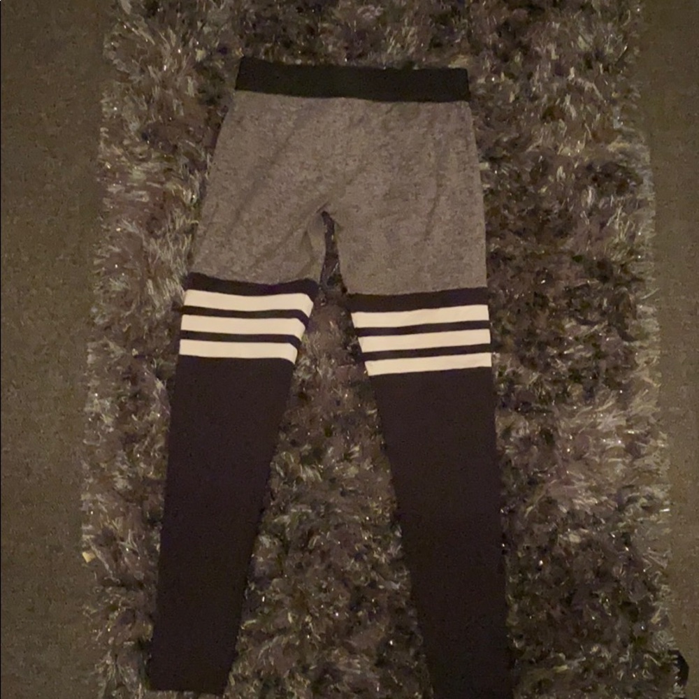 Bombshell sportswear leggings